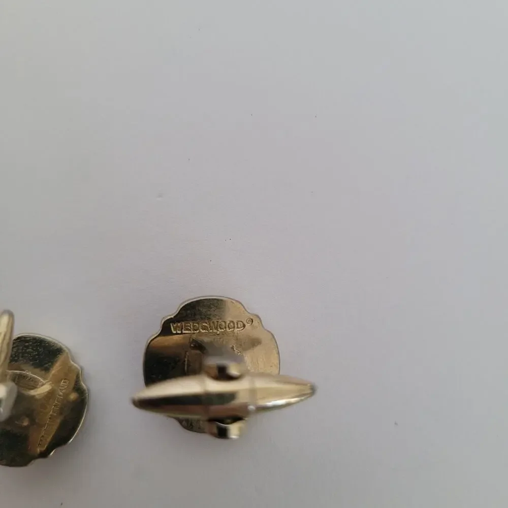 Wedgwood Jasperwear Cufflinks Set Gold Blue Tone Roman Emperor Round England